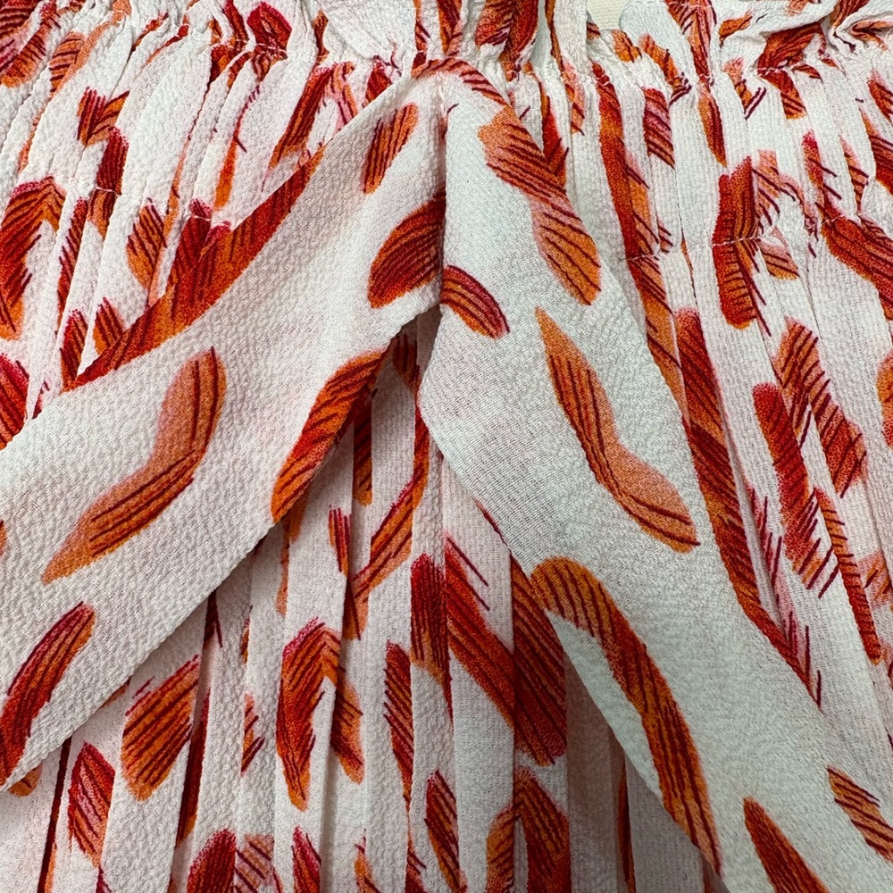 Stylish Red and White Patterned Pant - Picture 7 of 8